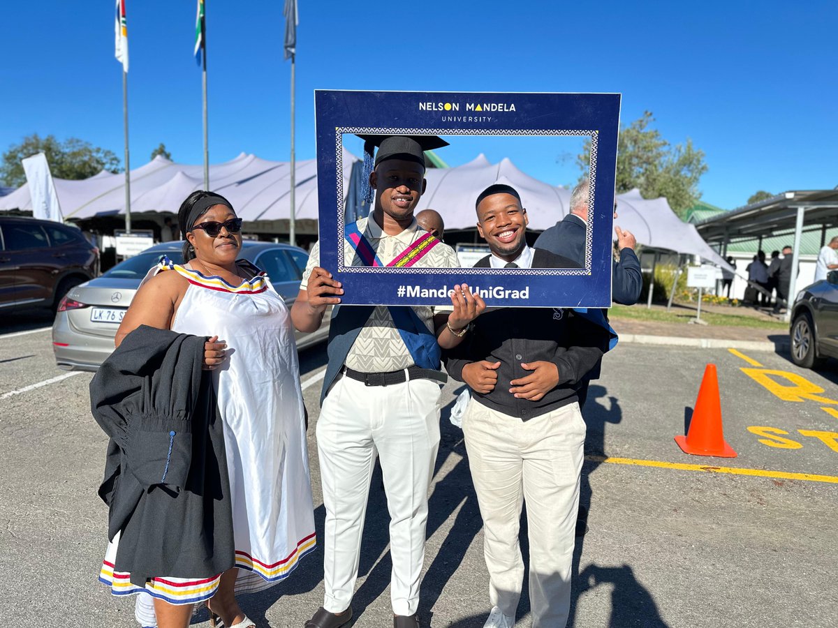 Mandela Uni Alumni tweet media