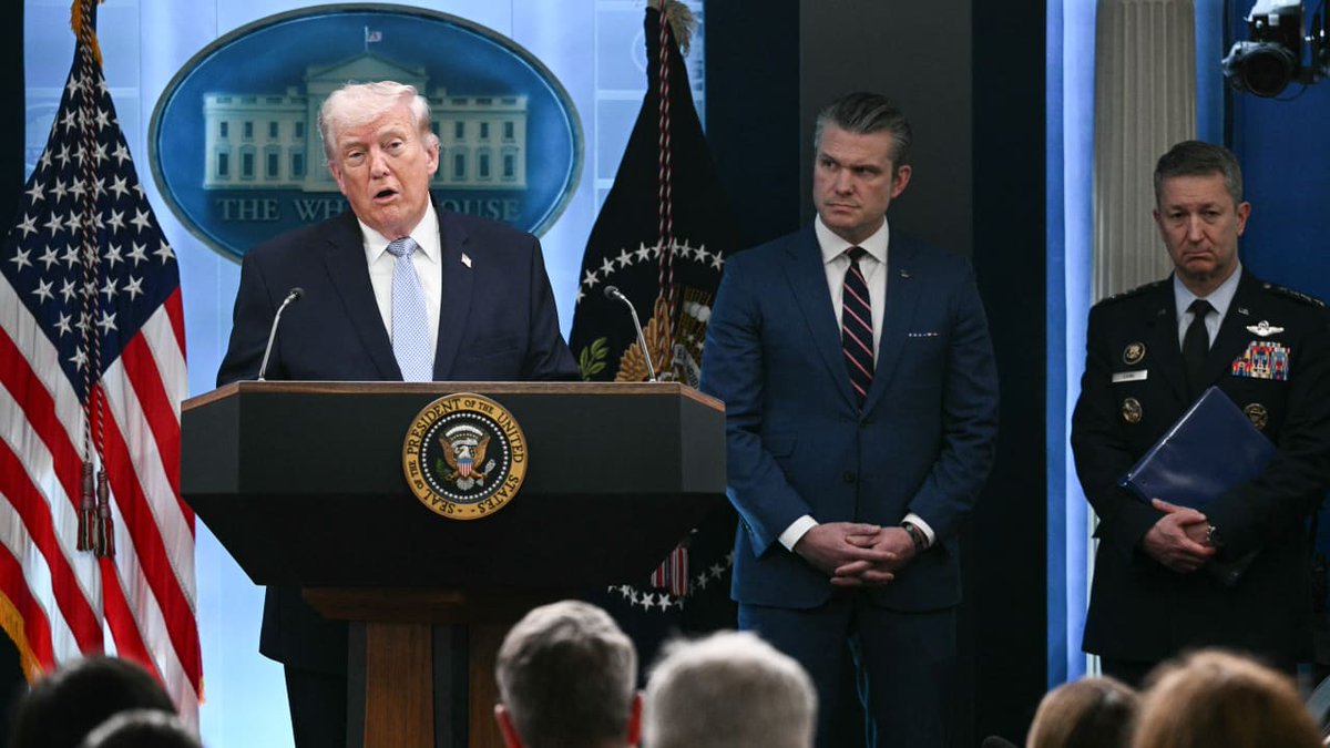 بران برس tweet media