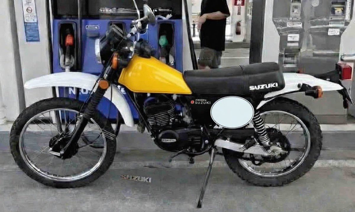masa00461's tweet photo. 黄色も捨てがたい
#suzuki
#ts185 https://t.co/hHyi5sWxi4