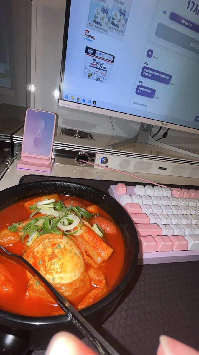 yaj동(상태:신음즈)🍀 tweet media