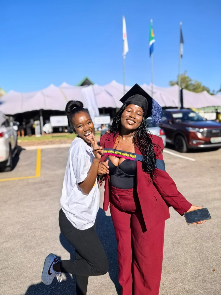 Mandela Uni Alumni tweet media