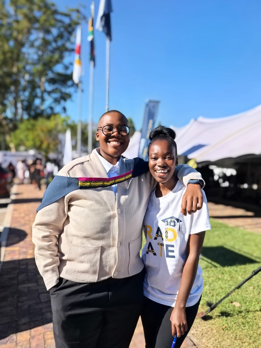 Mandela Uni Alumni tweet media