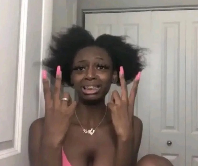 Tim Design tweet media