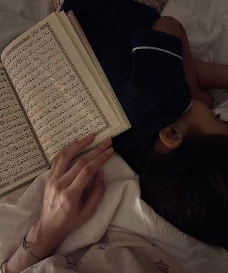 مش بتمني حاجه غير إني أكون أم جميله في المستقبل،
أُم حِنينه وصَالِحَه.