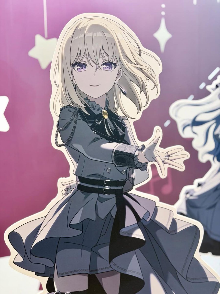 シュラ tweet media