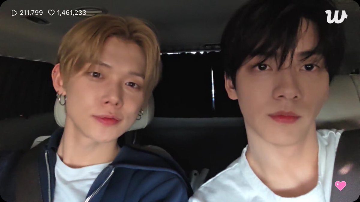 ‎오물조물 tweet media