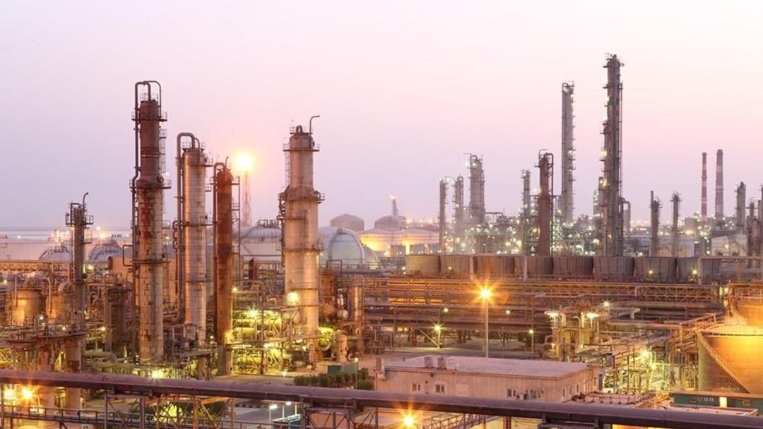 ForgottenHero77's tweet photo. @LiuInTheShadows An L for Liu feng 
US-ISREAL hit Iran's largest Petrochemical plant Mahshahr Iran retaliated by destroying the war Funder's Petrochemical plant https://t.co/ccDtsGxoTv
