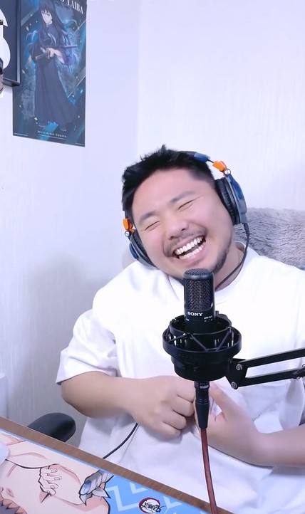 Hairy walker tweet media