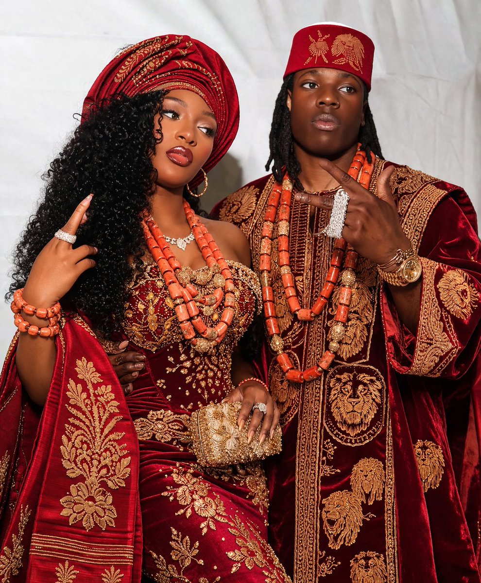 naaza🖤 tweet media