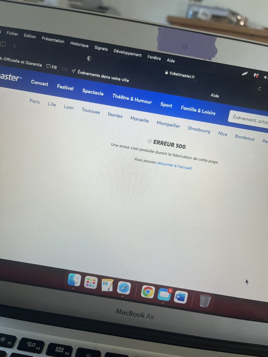 PiouPiou tweet media