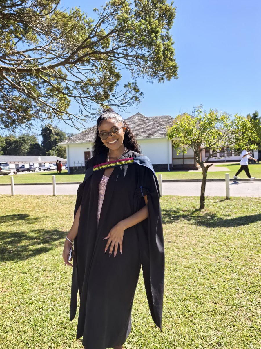 Mandela Uni Alumni tweet media