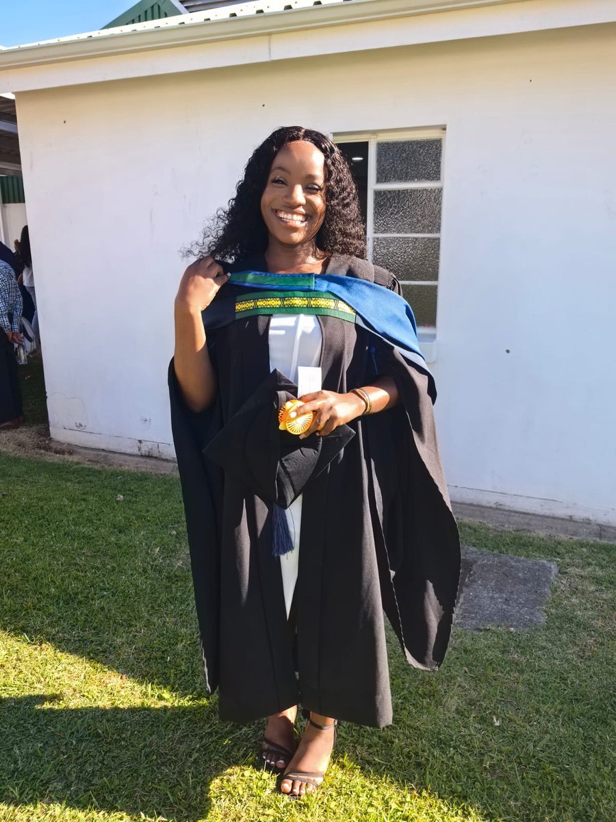 Mandela Uni Alumni tweet media