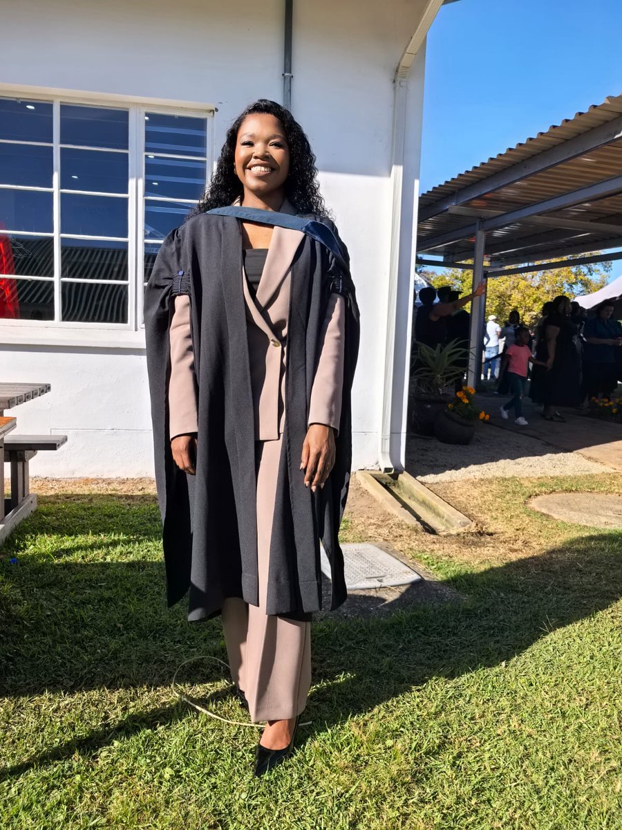 Mandela Uni Alumni tweet media