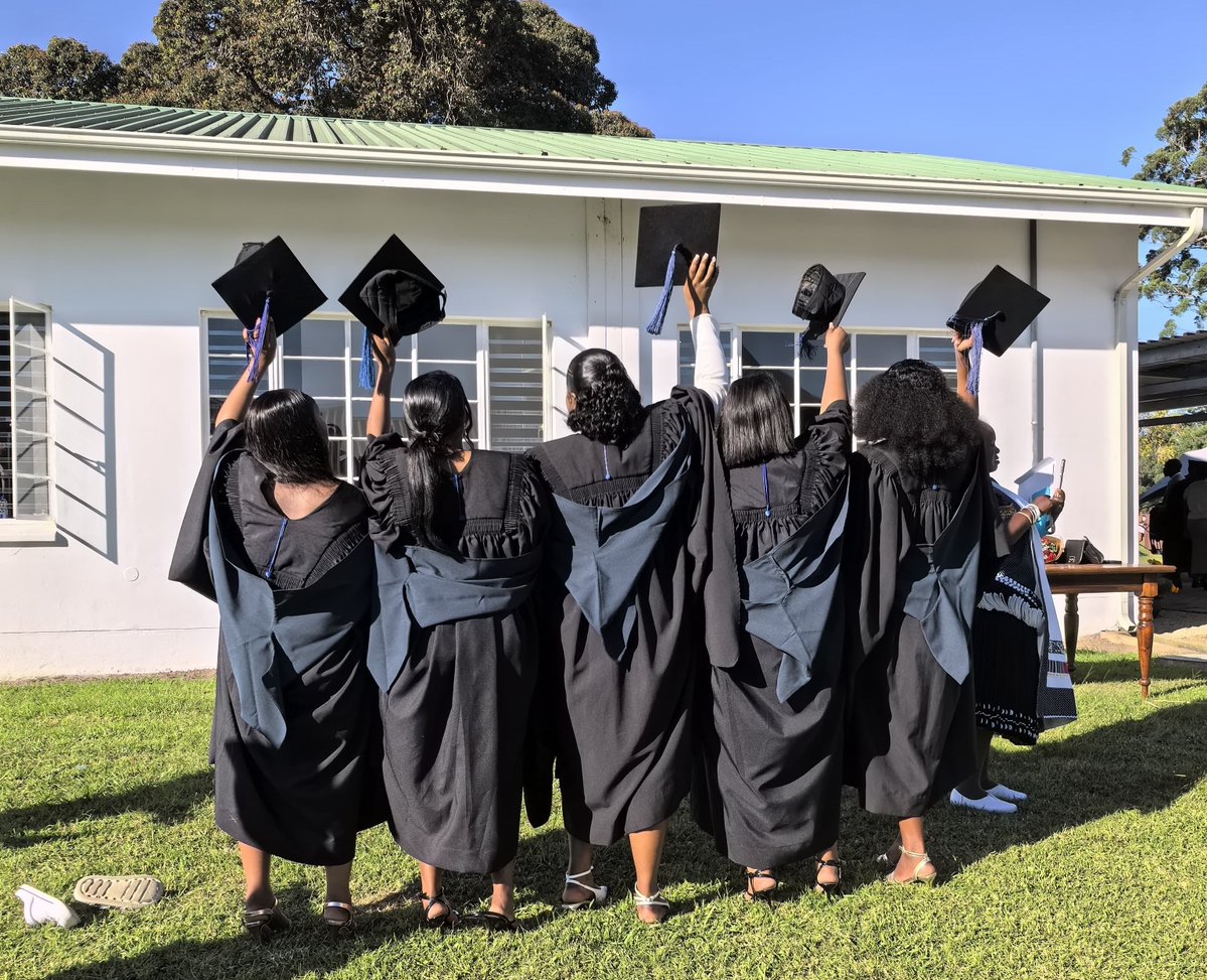 Mandela Uni Alumni tweet media