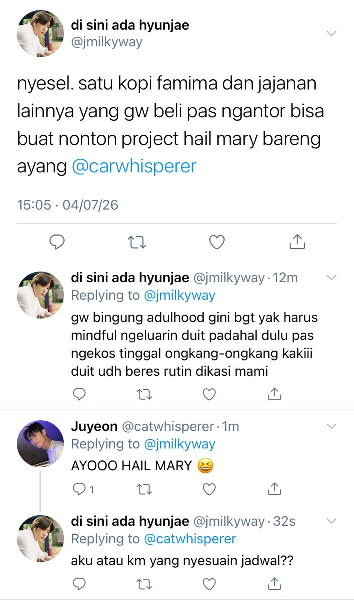 mil11meter's tweet photo. jumil one tweet au
—from kepanitiaan universe

“gak usah sok kaya kalau gaji masih setara” damn 😞💔 https://t.co/ang99Sb1vh