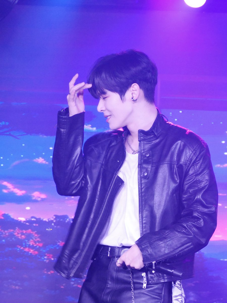 StarUDOHA's tweet photo. 260404 DOHA ⭐️
𝟸𝟶𝟸𝟼 𝑫𝑱𝑹 : 𝑩𝑨𝑪𝑲 𝑶𝑵 𝑺𝑻𝑨𝑮𝑬 In 𝚃𝙾𝙺𝚈𝙾
#박도하 #도하  #parkdoha #DOHA https://t.co/nqAbIPVfie