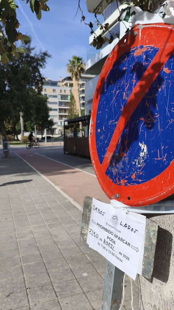 Manolo Copé tweet media