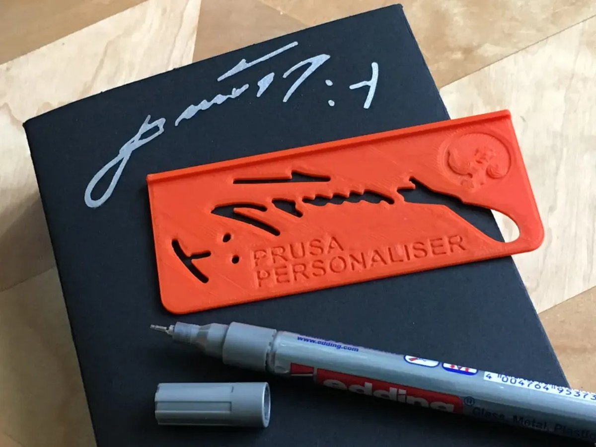 Medvjed's tweet image. Did you know you can find Joe's signature stencil @printablescom ?

#justsaying 
printables.com/model/113048-p…