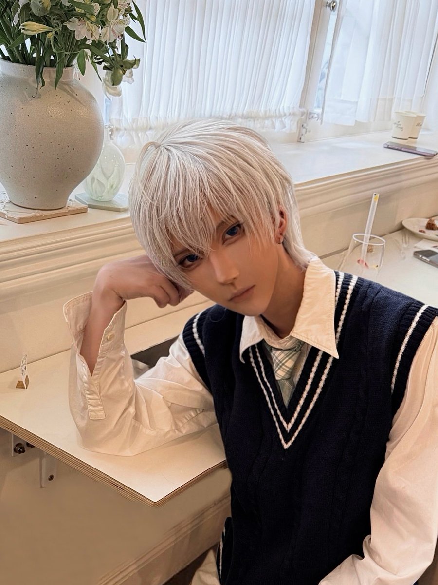 elnnoir11's tweet photo. 💧cos. https://t.co/0Ev3CSi5D2
