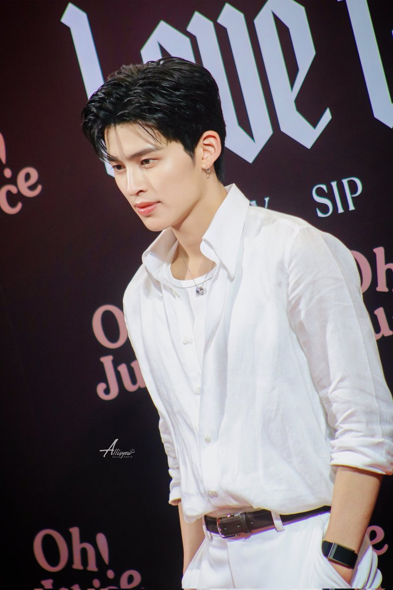 𝘈𝘭𝘭𝘪𝘴𝘠𝘰𝘶​シ tweet media