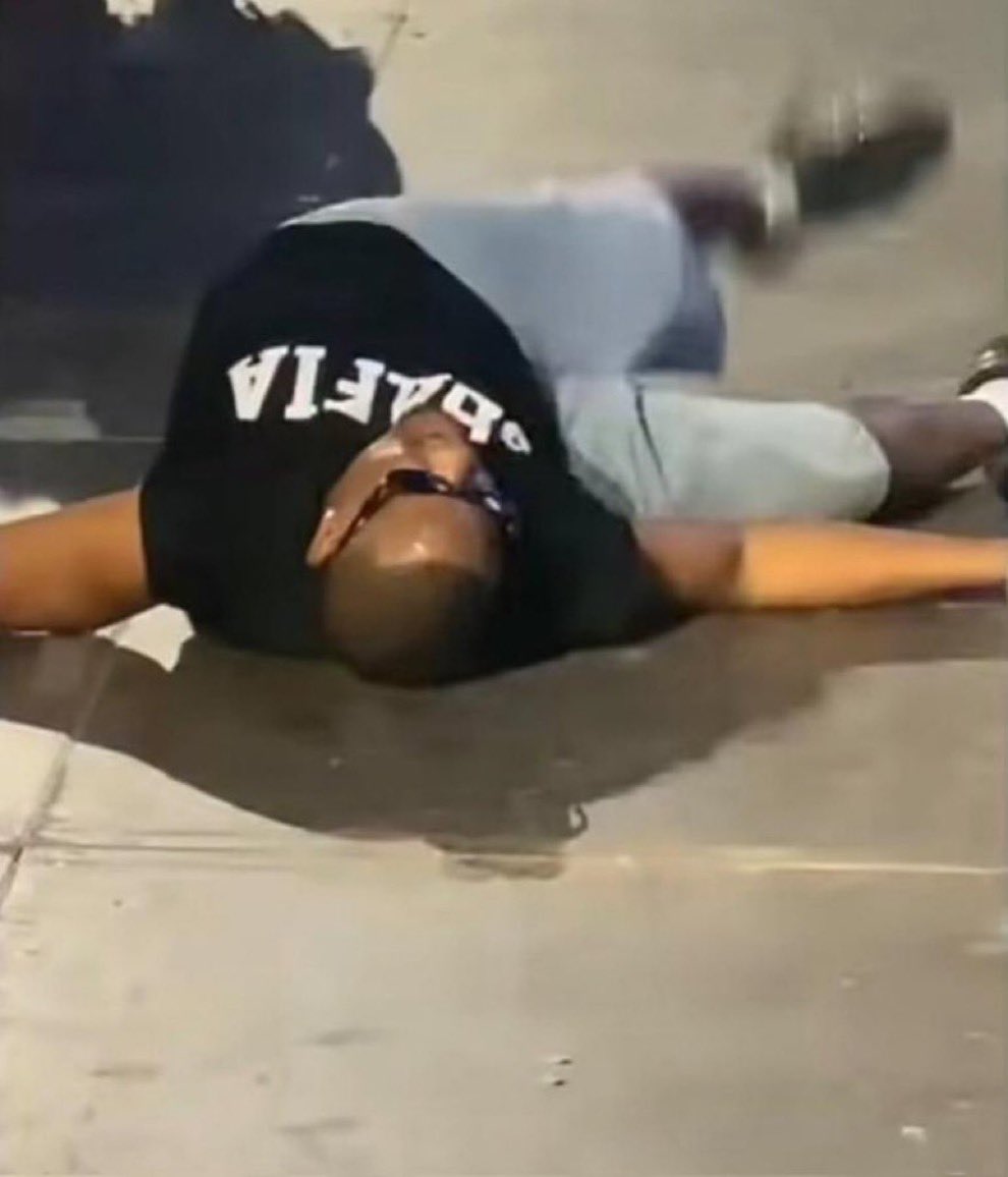 德亚 🖤 tweet media