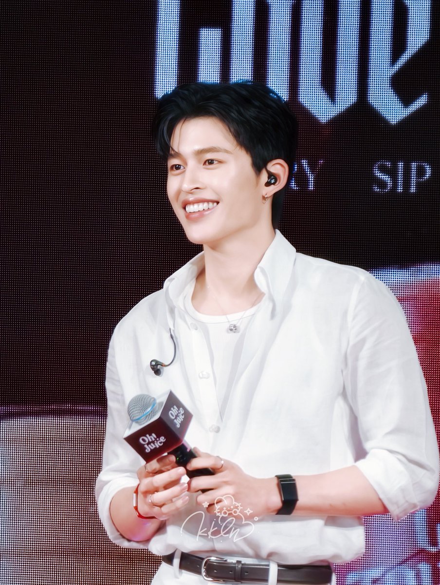 KKLN ‎݁ ˖Ი𐑼⋆ tweet media