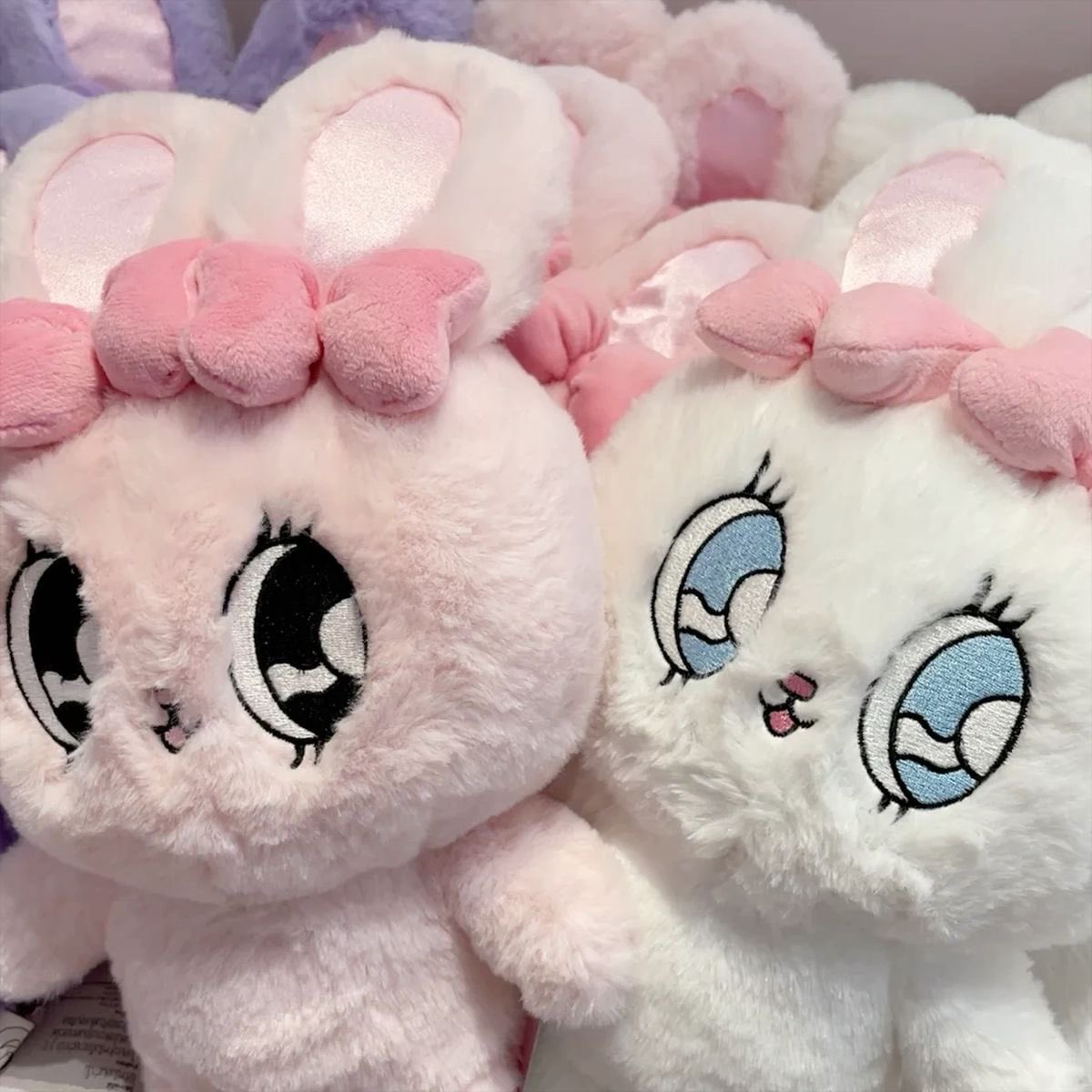 よるめ tweet media