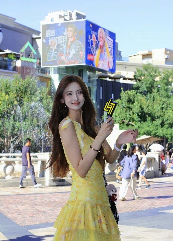 911 Gossip - 丽丽 tweet media
