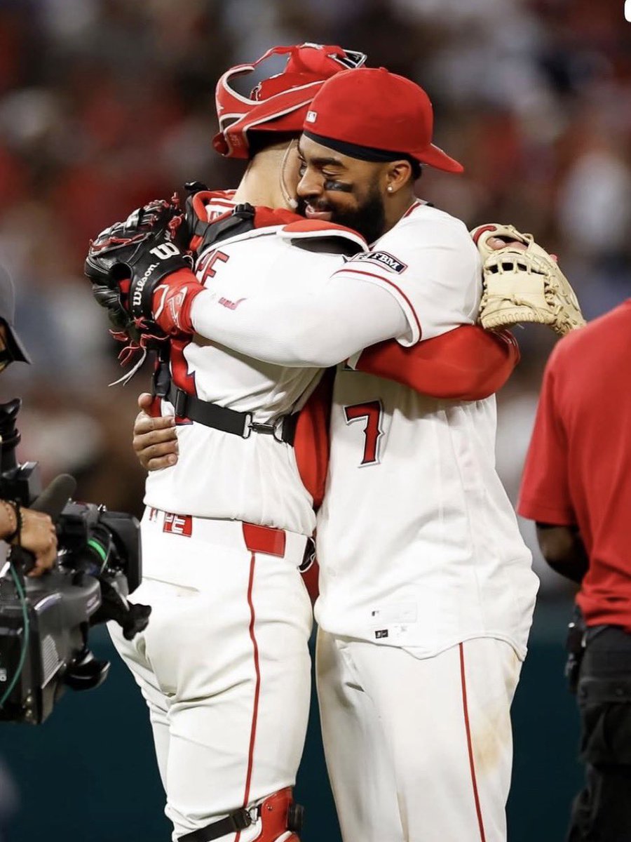 Mandy Mandi tweet media