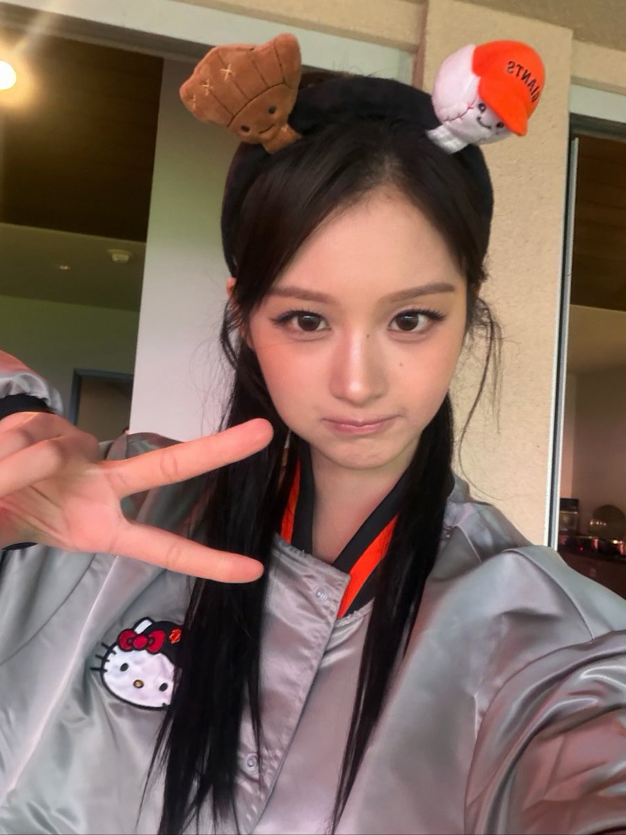 nmixx pics tweet media