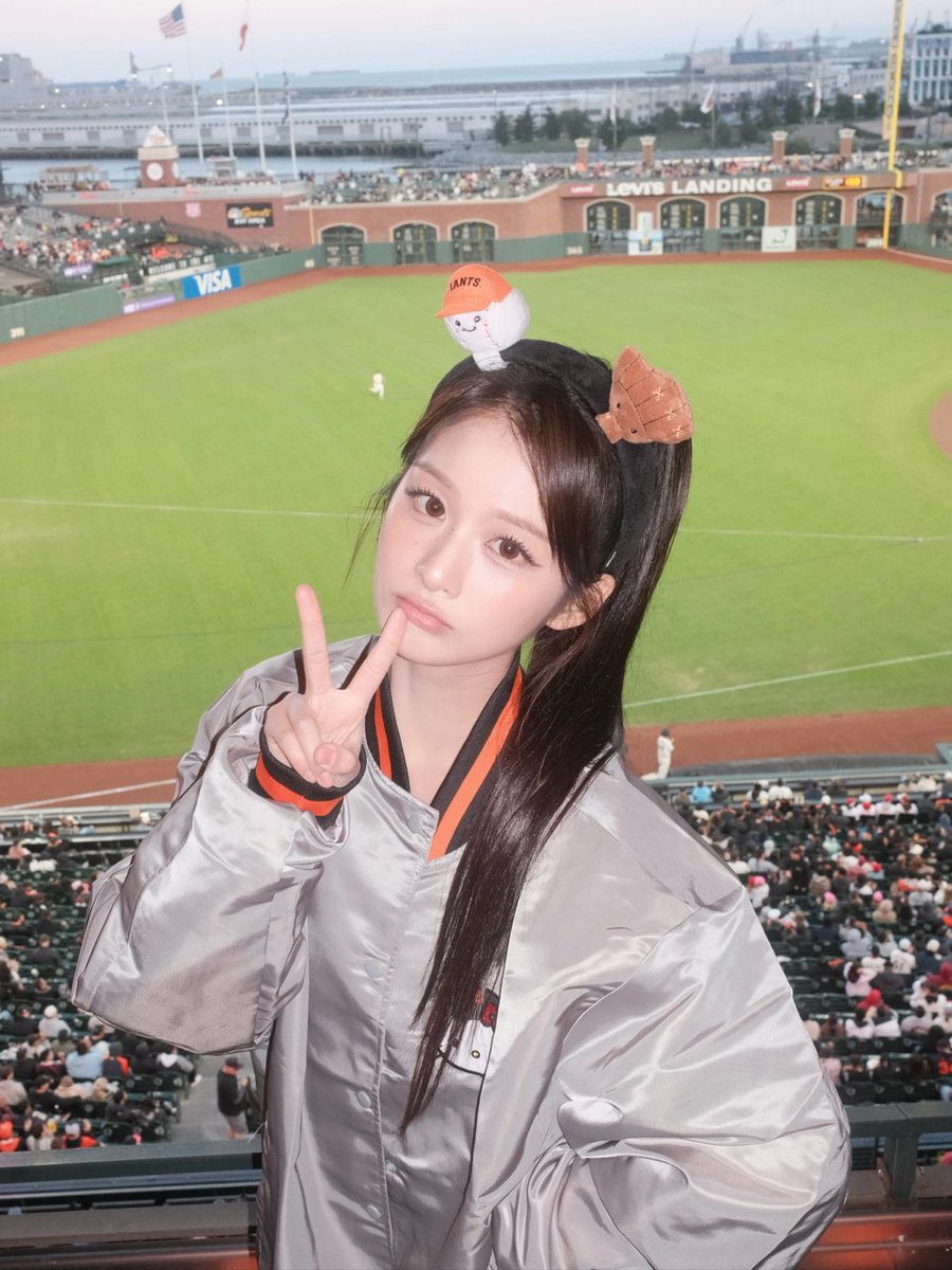 nmixx pics tweet media