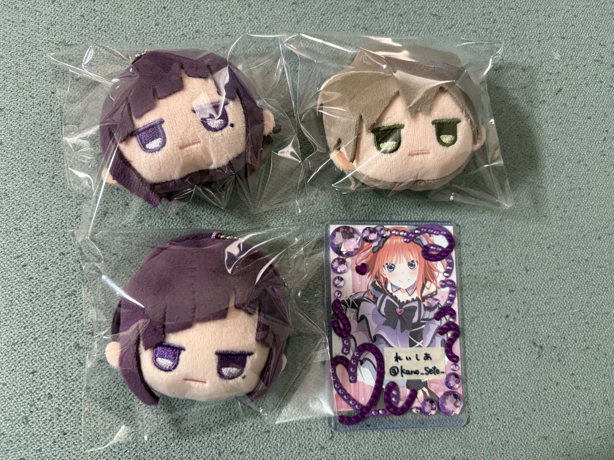 れいしあ tweet media