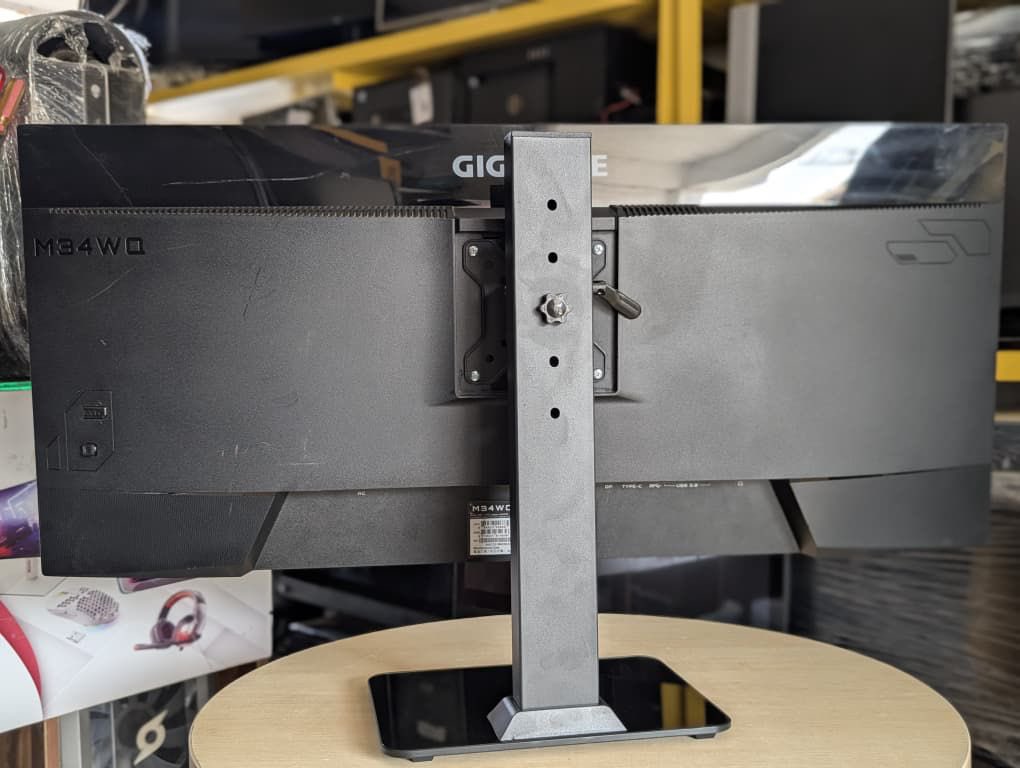 DansoPhilip10's tweet image. Gigabyte M34WQ WQHD Gaming Monitor 

- 34 Inch, IPS, 144Hz, 1ms, KVM, FreeSync Premium, HDR 400, In-built 🔊

4,500gh