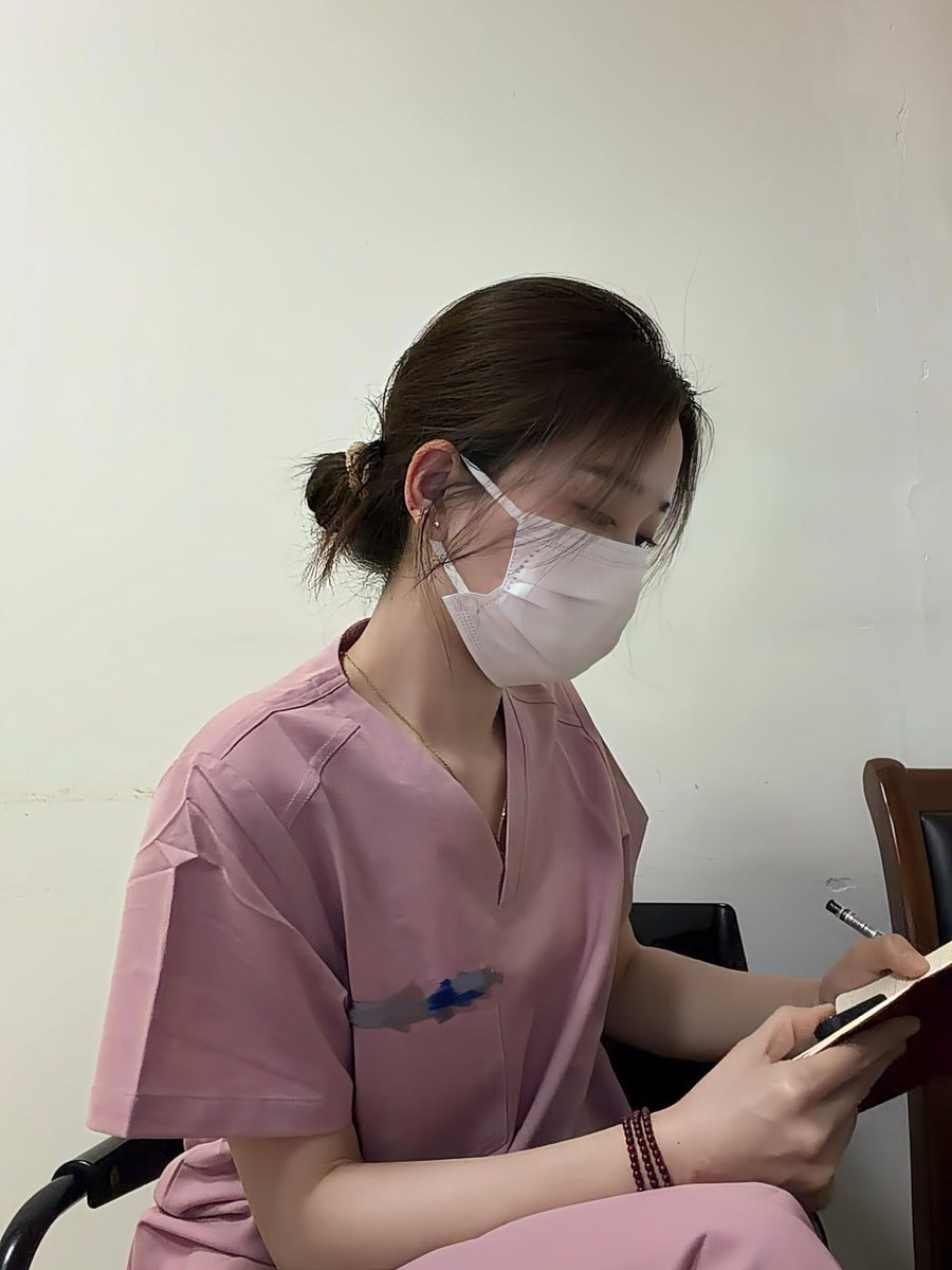 白衣天使 tweet media