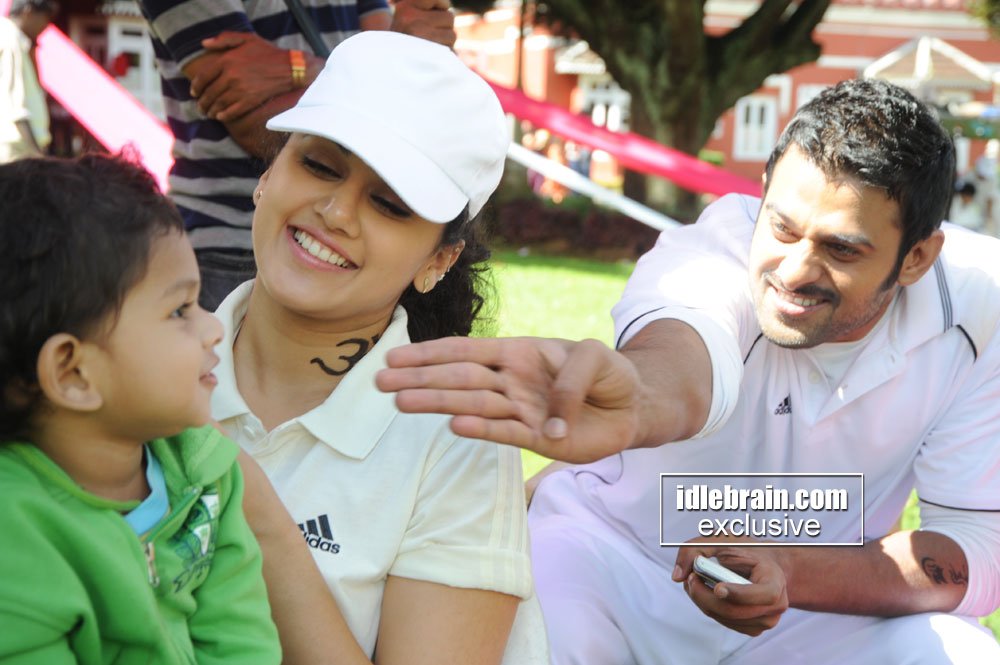 B Shivashanth Reddy™ tweet media