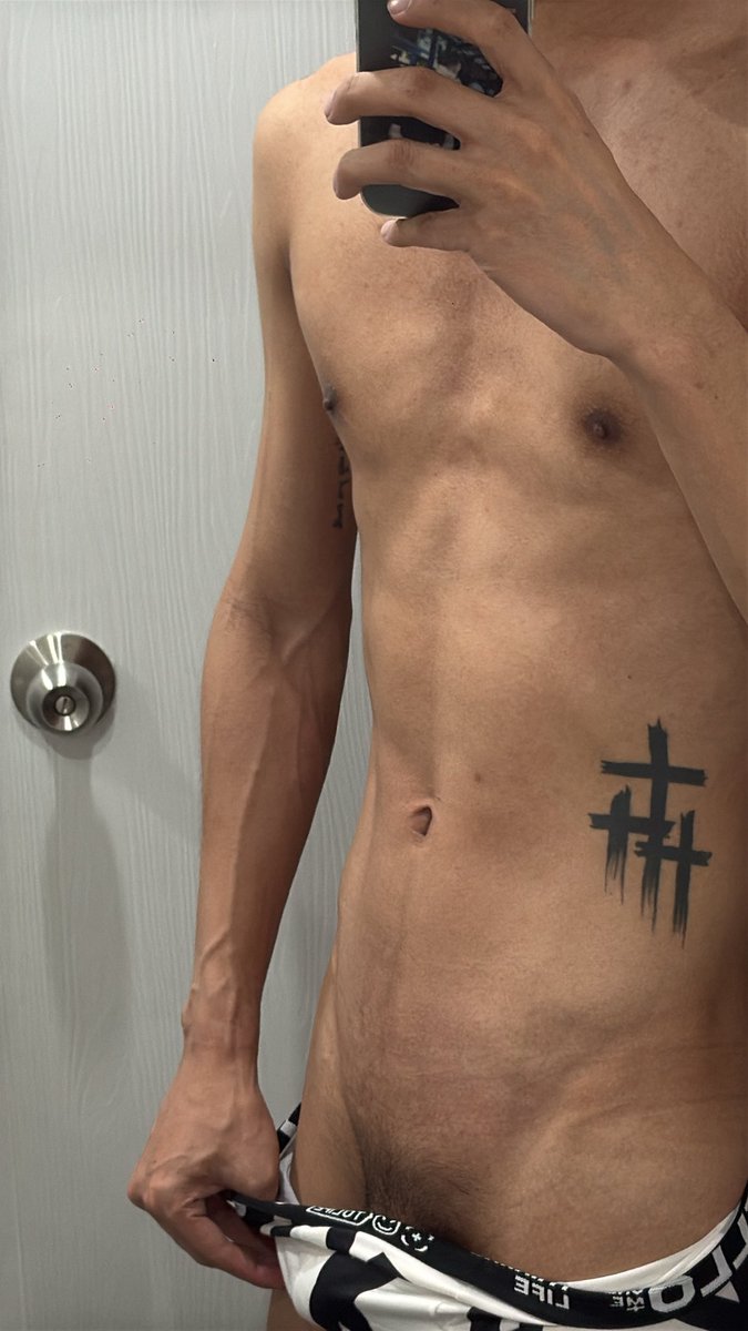 บบ. ☀️ tweet media