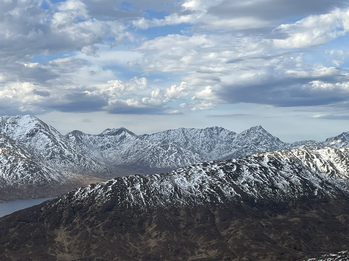 frank_hennessy's tweet image. One of the best views? 😜🏔️🏔️🏔️🏔️🏔️🏴󠁧󠁢󠁳󠁣󠁴󠁿 #Munros #Scotland