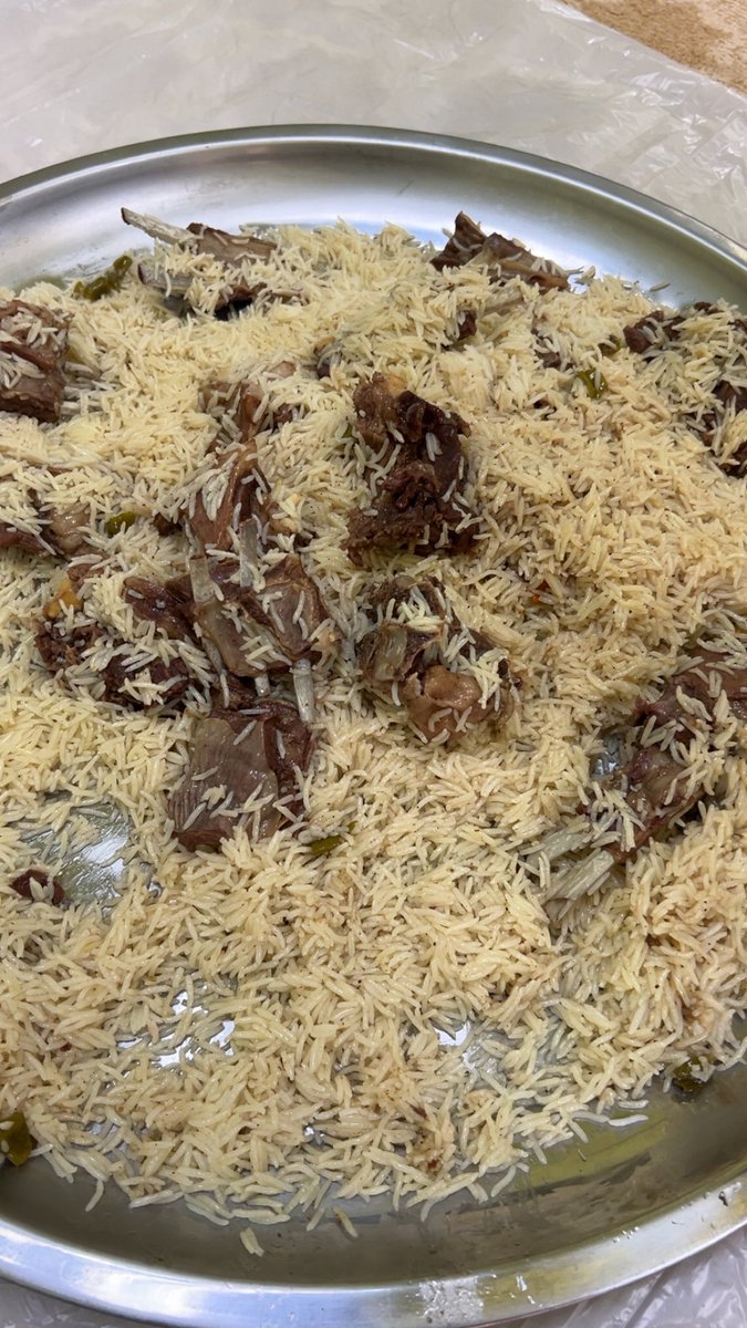 عــــز tweet media