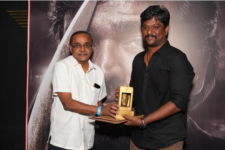 la_rajkumar's tweet photo. Kaattaan success meet 🙂

#kaattaan https://t.co/eUTpAywnqo