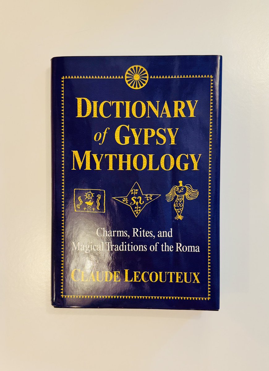 kristsingtoja's tweet photo. WTS / LFB / PH 🇵🇭

Claude Lecouteux Mythology and Magic Books

~ pre-loved but in very good condition
~ hard cover
~ take all for only ₱900

#ClaudeLecouteux #MagicSpell #TheLapidaryOfSacredStones #Amulets #Mythology https://t.co/hGe31yEn2N