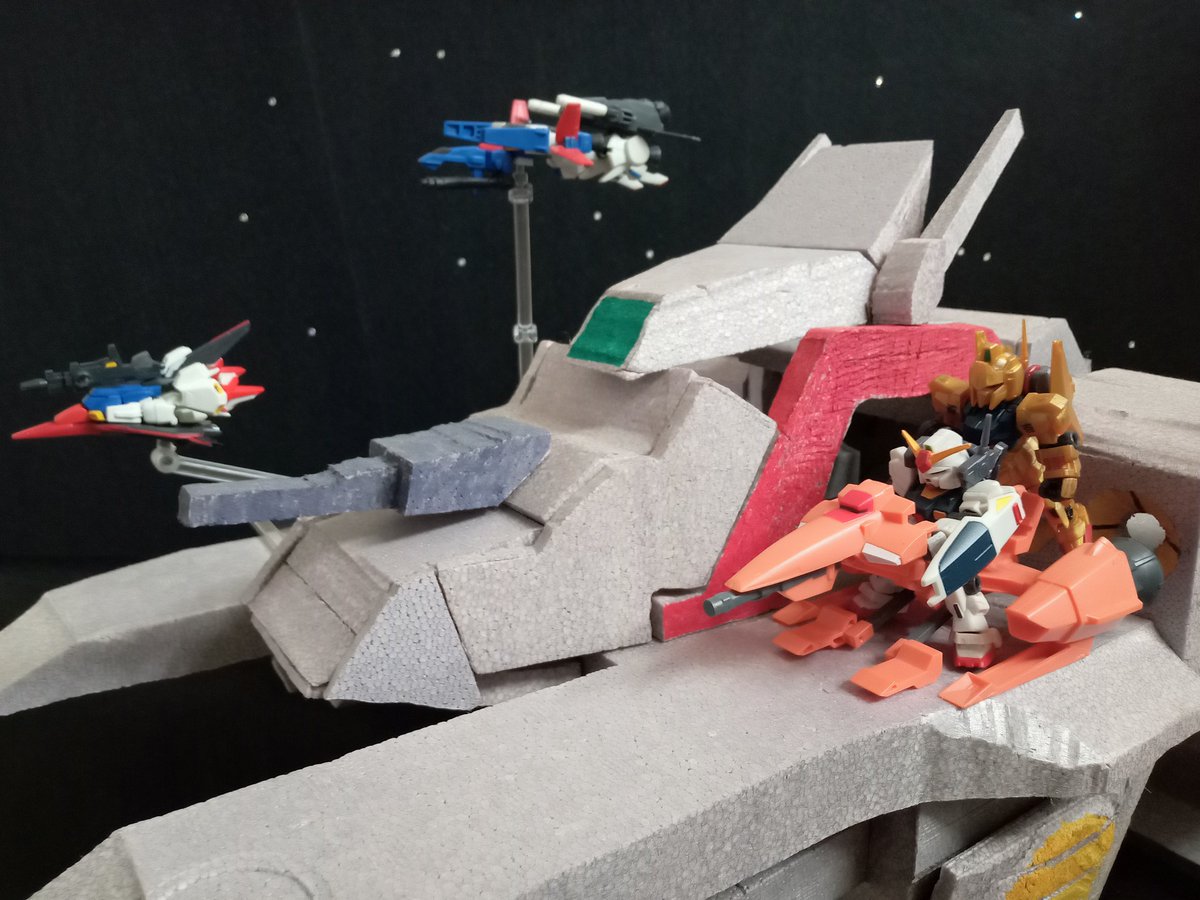 タルコニ tweet media