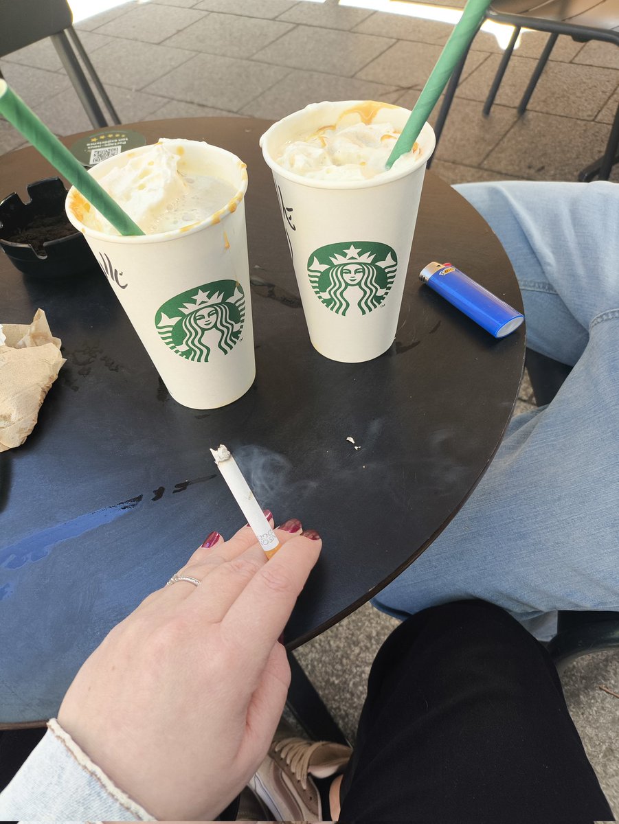 Alphacouple2022 tweet media