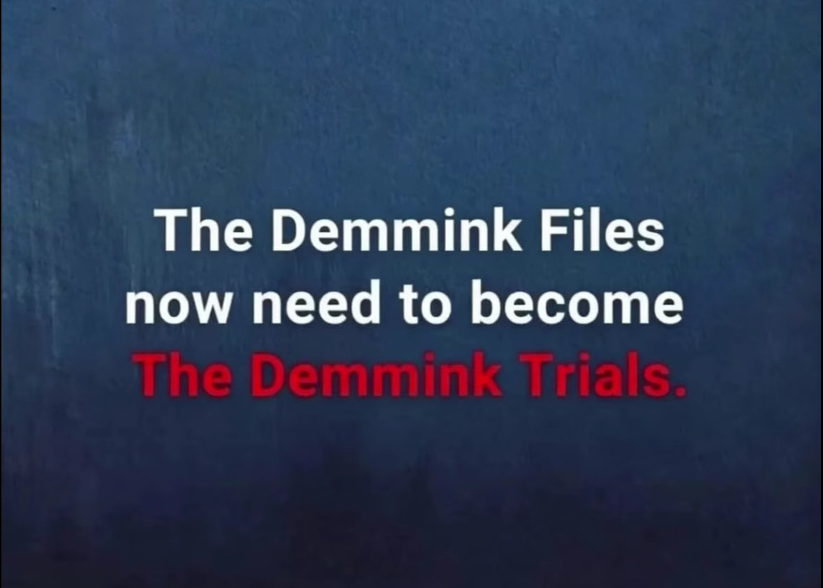 miepjev's tweet image. #Demmink #Rolodex #misbruik #overheid