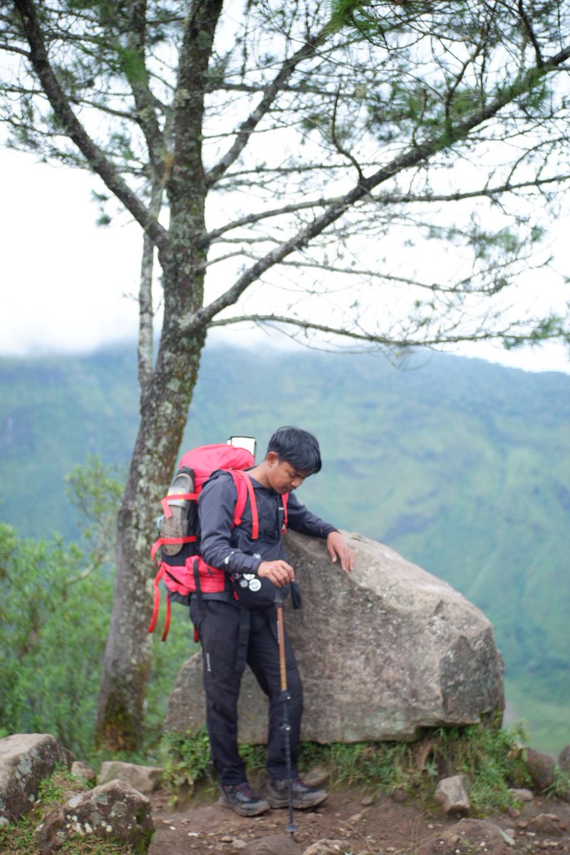 Zyuqri's tweet photo. Mountain date bareng kamu kapan? #gowa #malino #Makassar https://t.co/BMBNXtfitx