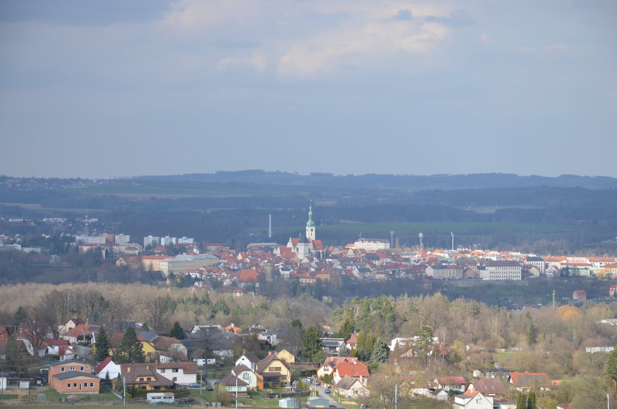 Procestovali jsme s rodinou během Velikonoc velkou část Táborska a hlavně <a href="/MestoTabor/">Město Tábor</a> . FAKT je tu krásně a zatím ještě bez lidí.  Tak sledujte web Autovylet.cz kde budou brzy vycházet články o tom, jaká místa jsme navštívili před pár dny.