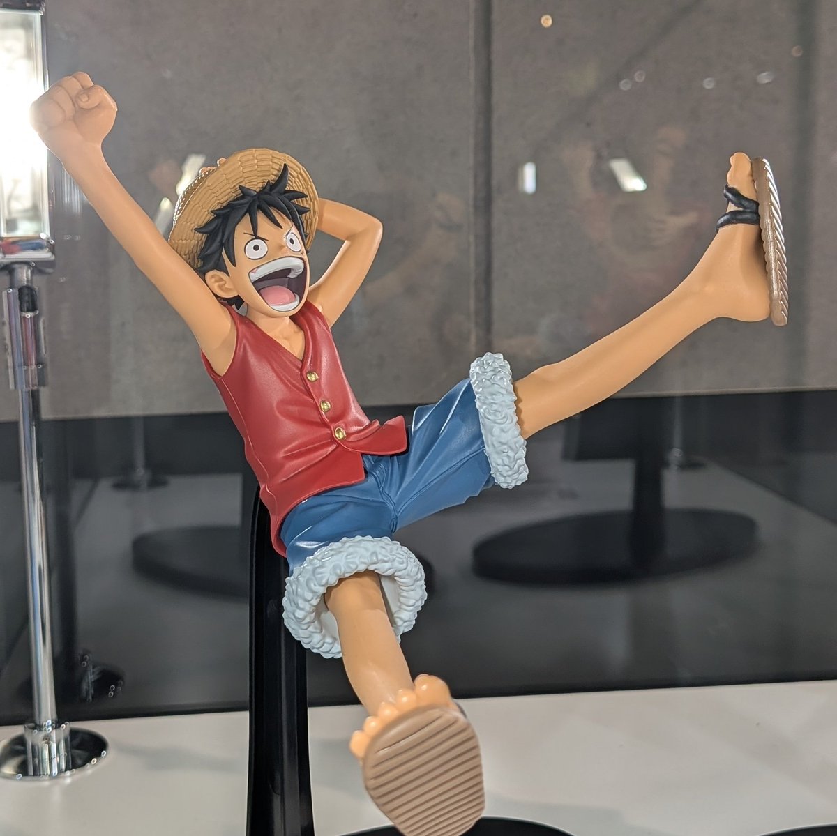 ワンピース ROMANCE DAWN-MONKEY.D.LUFFY- vol.1 vol.2 4月23日登場