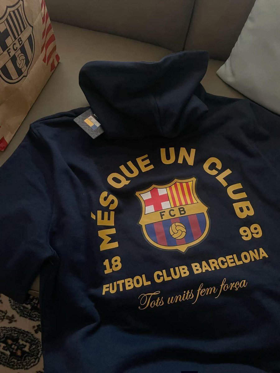 x: Y tu que quieres para tu cumpleaños?

Yo: