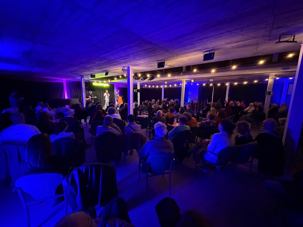 CatKlezmer's tweet photo. Dijous paasat al #festivaljazzfigueres. Gràcies al públic, a l’equip i a tothom qui ho va fer possible.

📷 @tramuntanatv https://t.co/DHJRyYETxQ