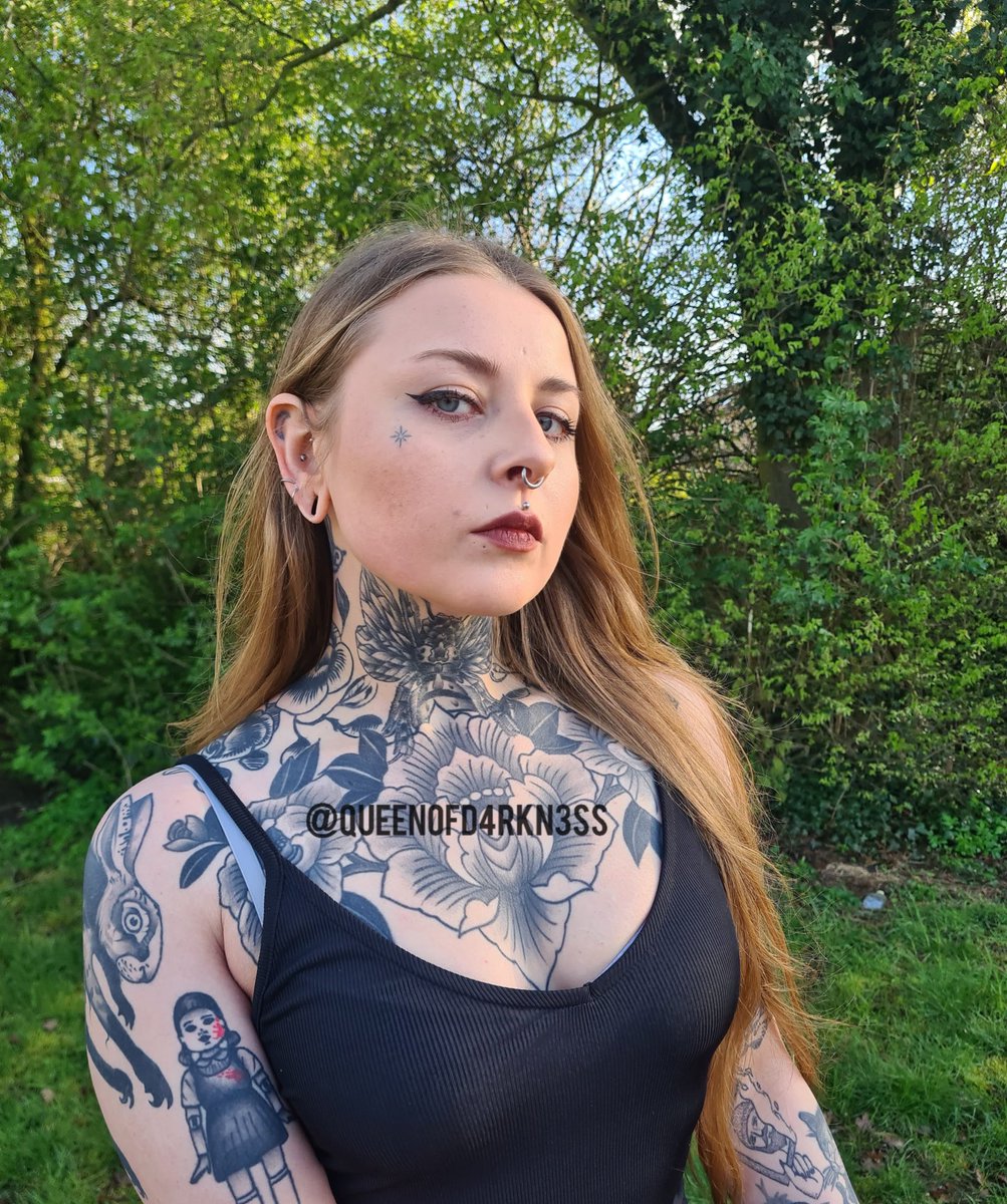 Queen of Darkness tweet media