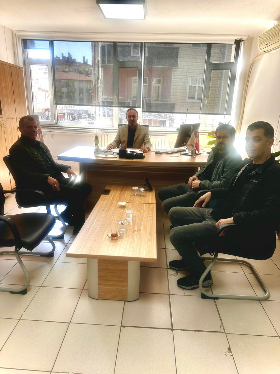 Beyşehir Hizmet Merkezimizde Engelsiz İstihdam Buluşması!

Beyşehir Hizmet Merkezimizde düzenlenen engelli toplu iş görüşmeleri ile iş arayan engelli vatandaşlarımızı işverenlerle bir araya getiriyoruz.

#Engelsizİstihdam #İŞKUR #Beyşehir #TopluİşGörüşmesi
<a href="/TurkiyeIsKurumu/">İŞKUR</a>
